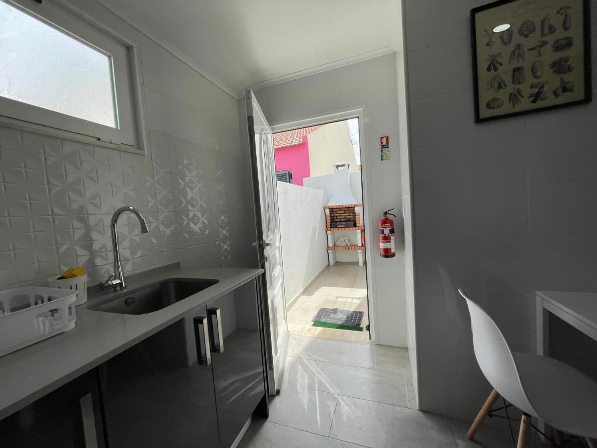 Апартаменти Happy House Barreiro Баррейру Екстер'єр фото