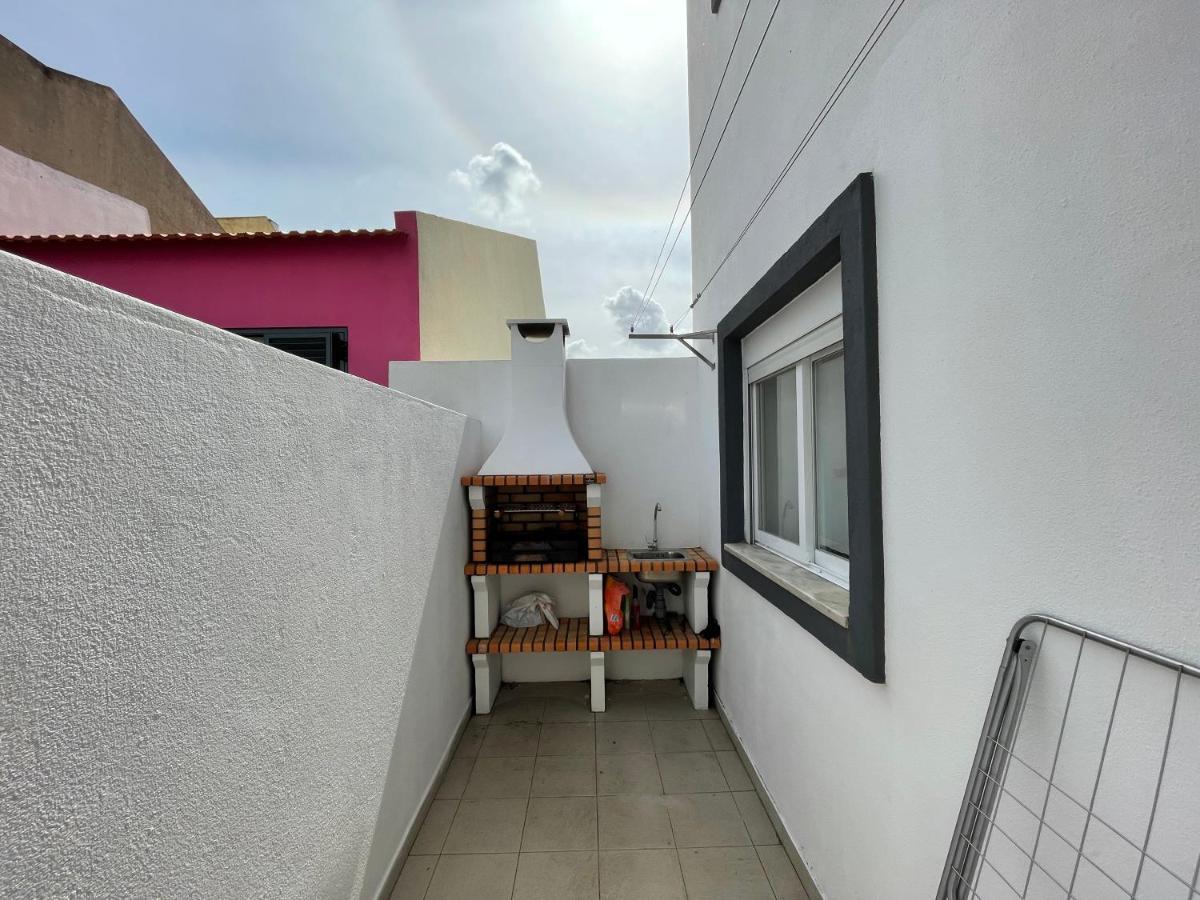 Апартаменти Happy House Barreiro Баррейру Екстер'єр фото